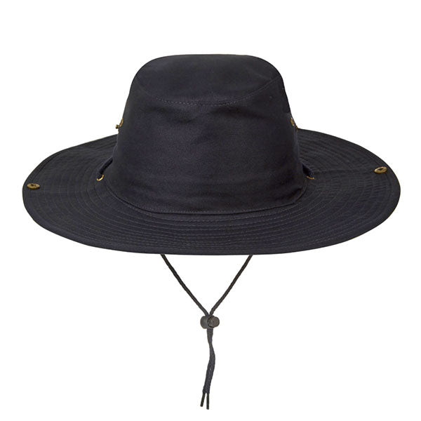 帽子 Sasquatchfabrix. BUSH HAT Bush Hat with chord, adjustable slide toggles and clip up sides